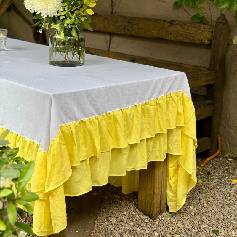 Mantel Paz / Lino Blanco con Volados Amarillos