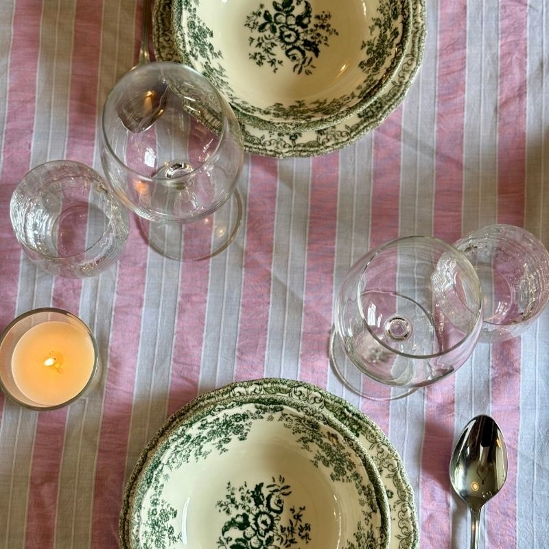 Mantel Fiyi / Rayas Rosas