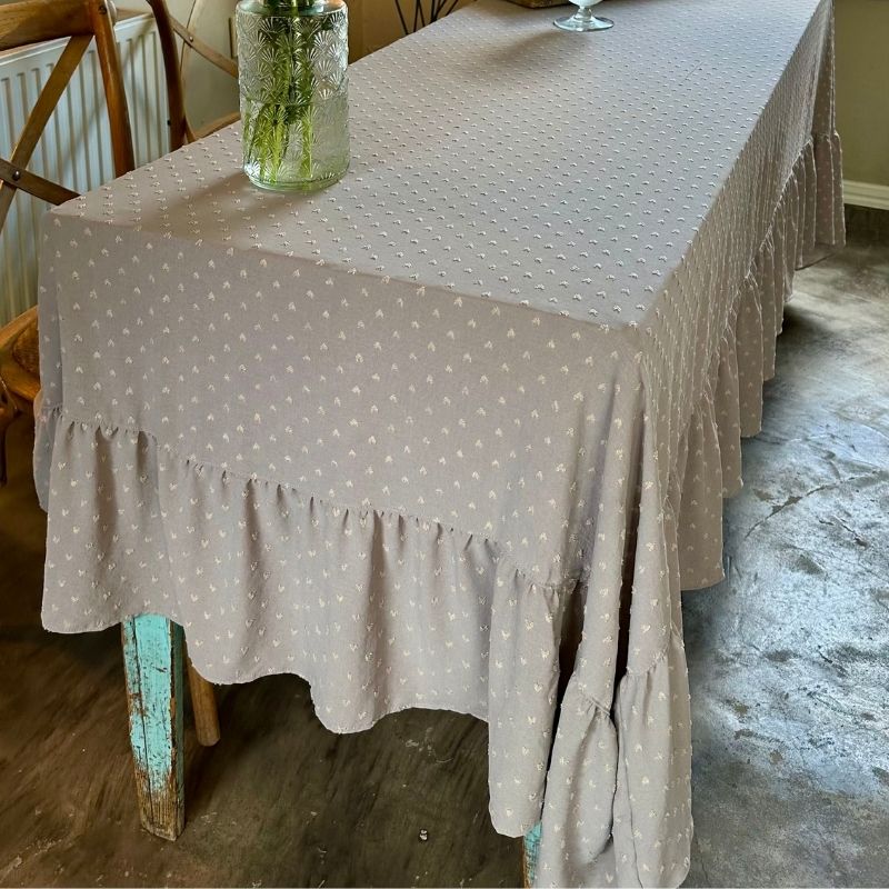 Mantel Bali / Gris con Bordado