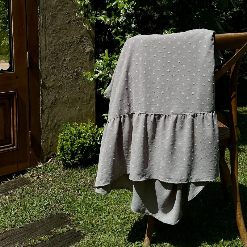 Mantel Bali / Gris con Bordado